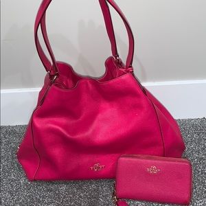 Coach Purse Fuchsia and wallet